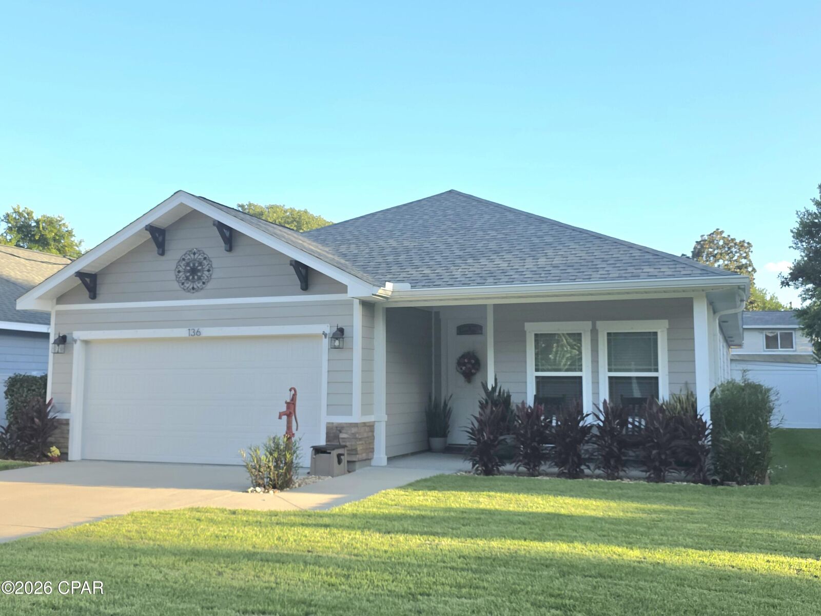 Property Photo: 136 Porter Drive FL 32413