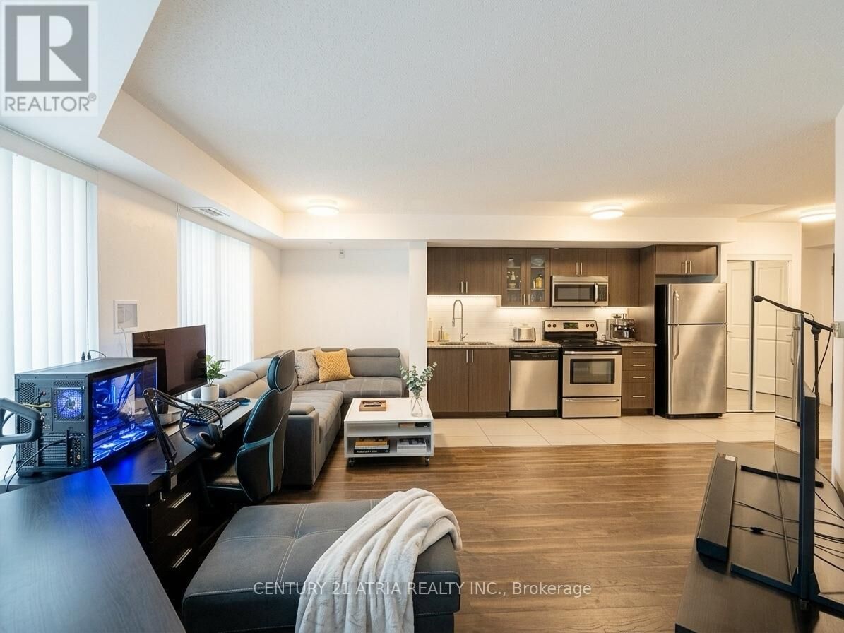 Property Photo: 75 Norman Bethune Avenue 310 ON L4B 0B6