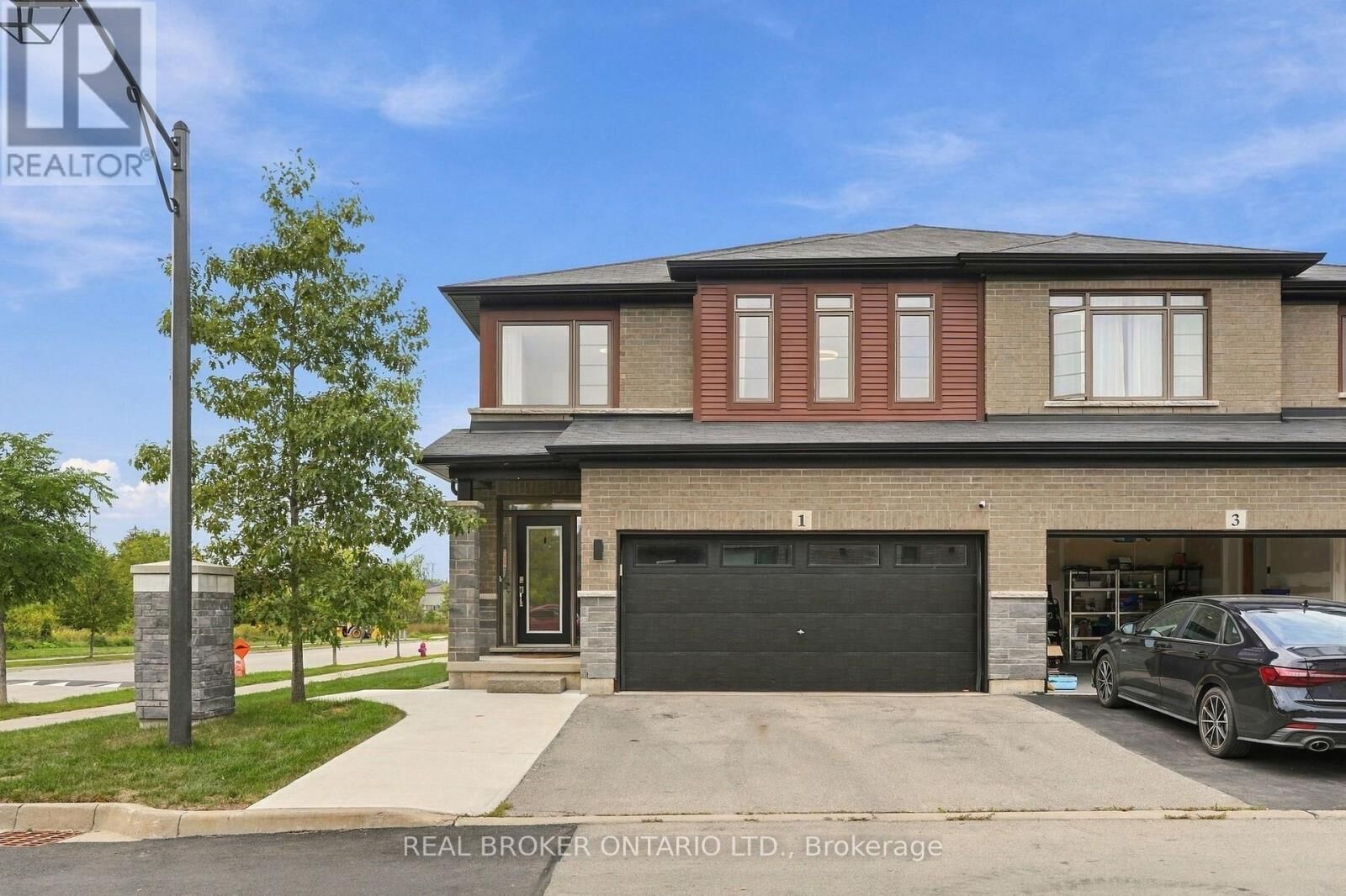Property Photo:  1 Burley Lane  ON L9G 0G5 