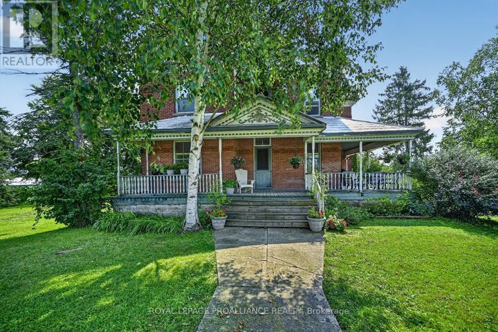 Property Photo:  74 Rockfield Road  ON K0E 1R0 