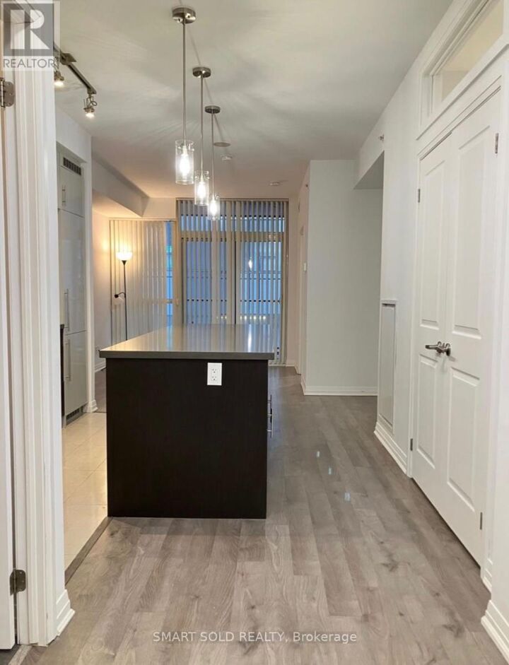 Property Photo:  8 Mercer Street 415  ON M5V 0C4 