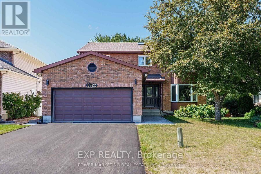 Property Photo: 5722 Kemplane Court ON K1W 1B8