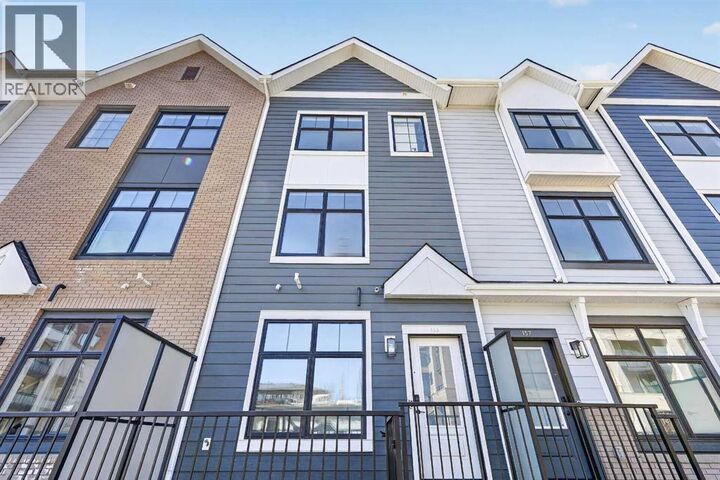 Property Photo: 155 Mahogany Gardens Southeast AB T3M 3Y3