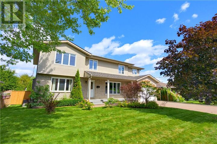 Property Photo:  176 Cranbrook  ON P3E 2N3 