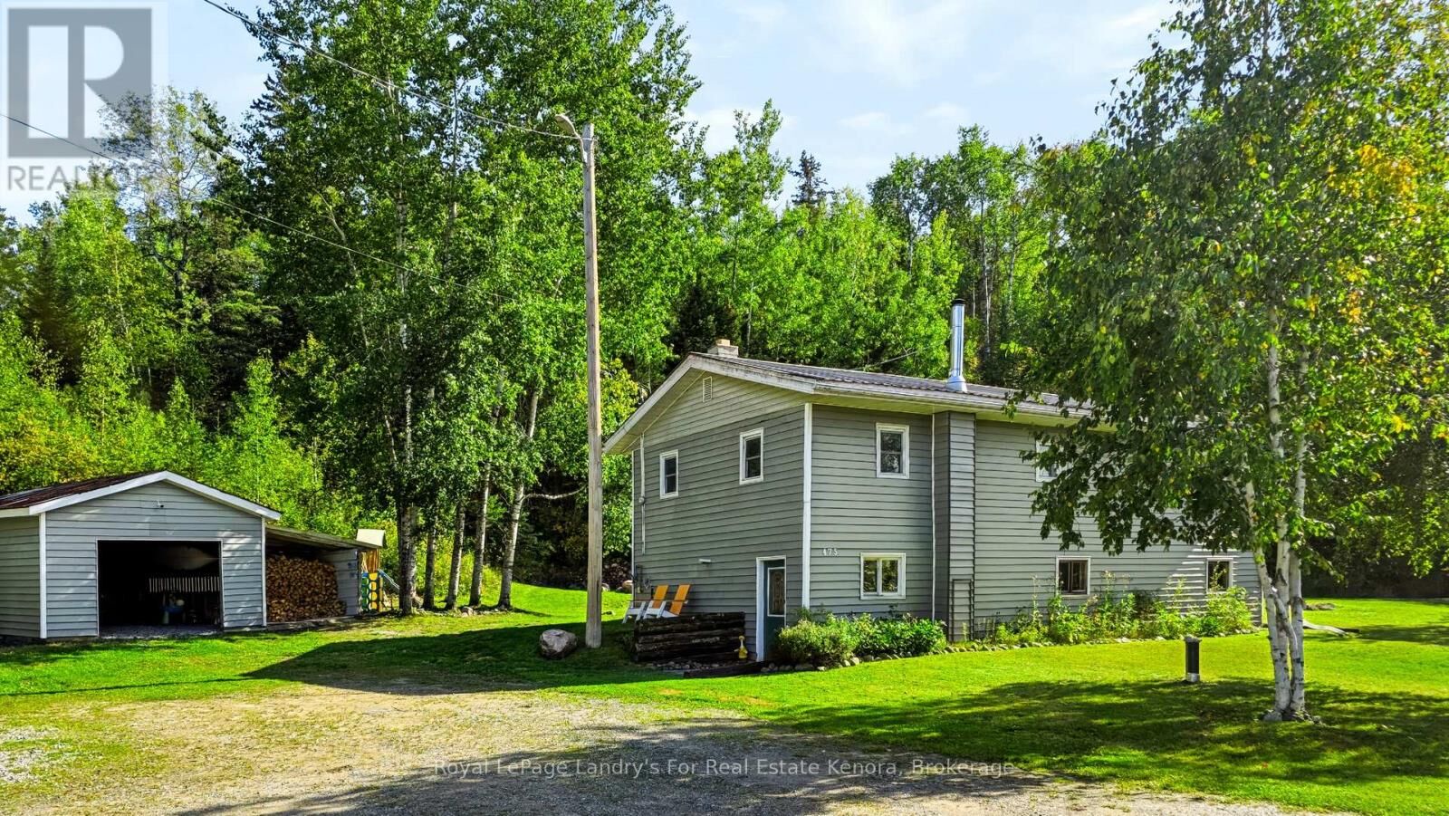 Property Photo:  475 Essex Road  ON P9N 4N8 