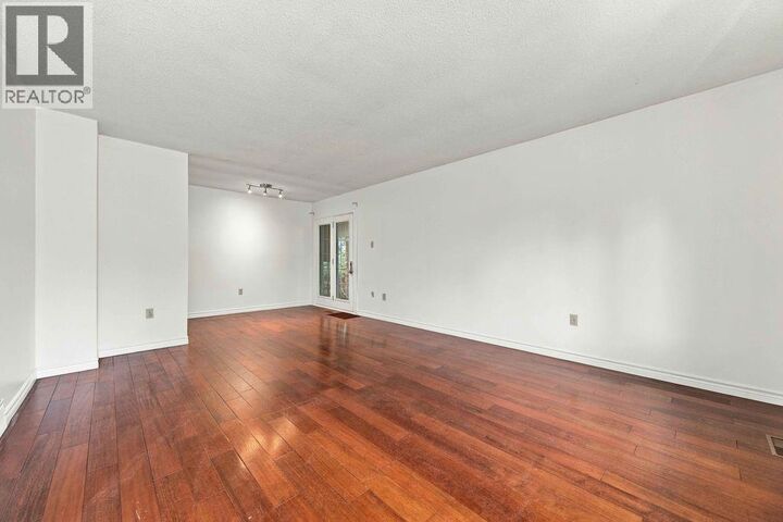 Property Photo:  273 Twin Lakes Drive  ON N7S 4Y4 