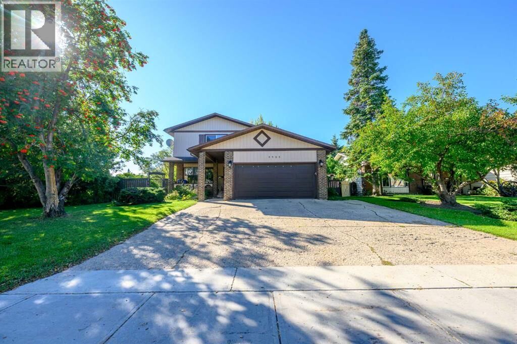 Property Photo:  9905 75 Avenue  AB T8V 4X2 
