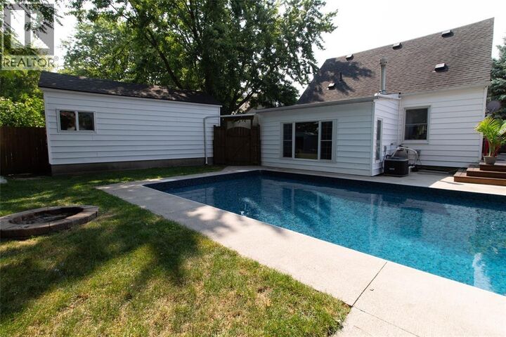 Property Photo: 138 Cedar Crescent ON N7T 4J5