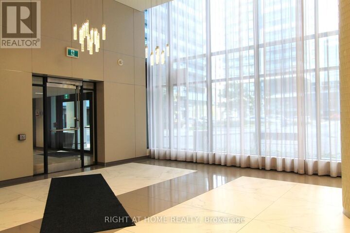 Property Photo:  85 Oneida Crescent 907  ON L4B 0H4 
