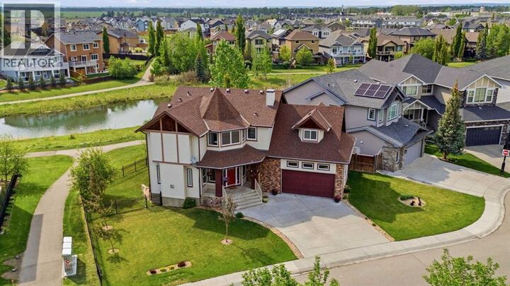 Property Photo: 1605 Montgomery Way Southeast AB T1V 0B8
