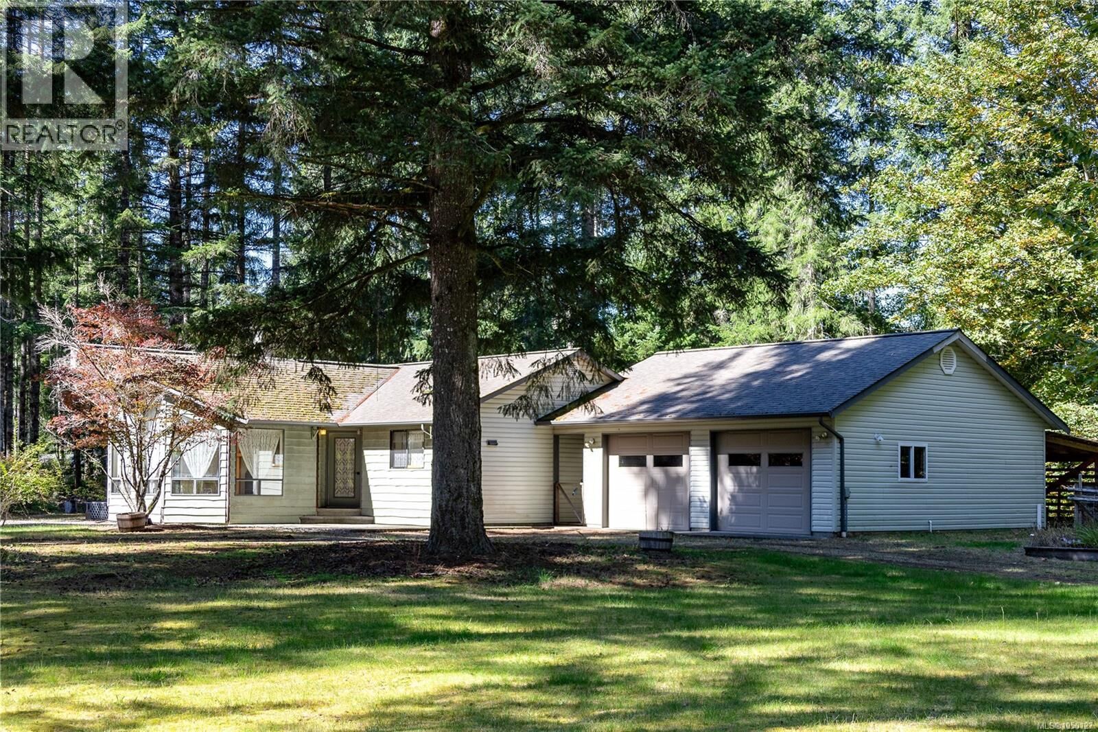 Property Photo:  9498 Doyle Road  BC V9J 1E7 