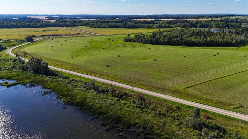Photo de la propriété:  7 Holmstrom Road  MB R0J 1N0 