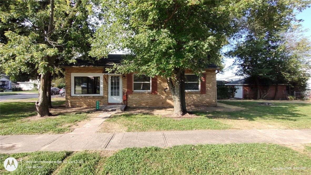 Property Photo:  2800 Winwood Avenue  OH 45439 