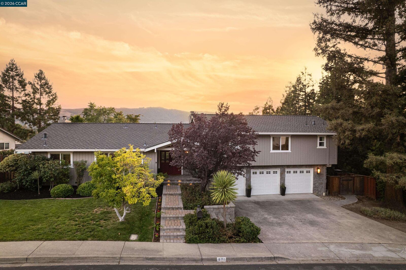 Property Photo: 871 Richard Lane CA 94526