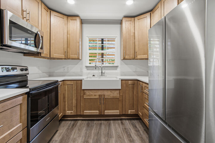 Property Photo:  230 Barton Street  AL 36421 