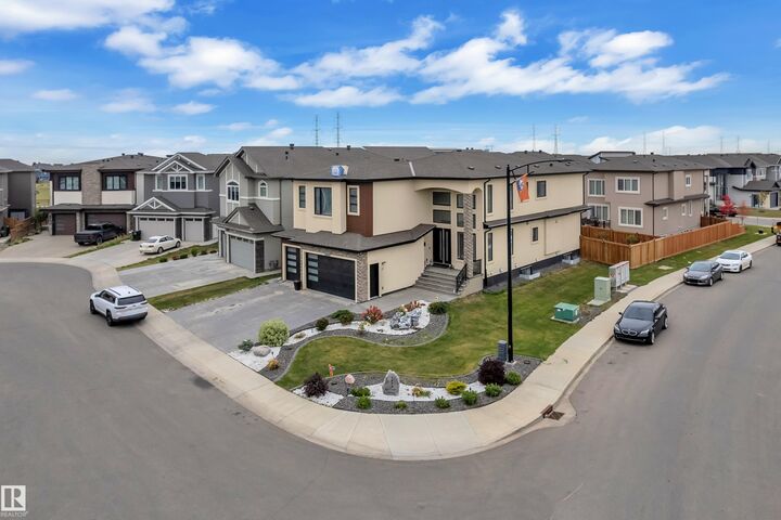 Property Photo:  1460 25 Street NW  AB T6T 2K7 