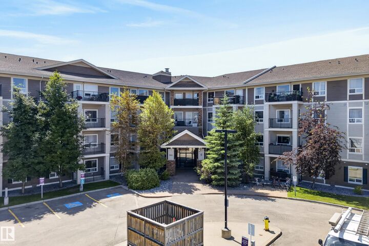 Property Photo:  7331 South Terwillegar Drive NW 6223  AB T6R 0L9 