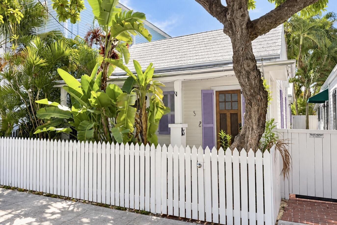 Property Photo:  418 Amelia Street  FL 33040 