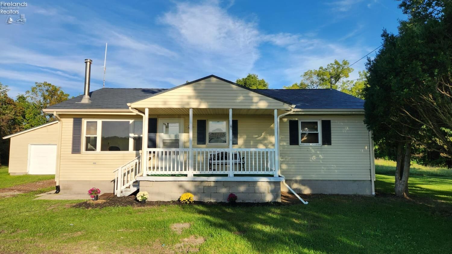 Property Photo:  11912 Mudbrook Road  OH 44846 