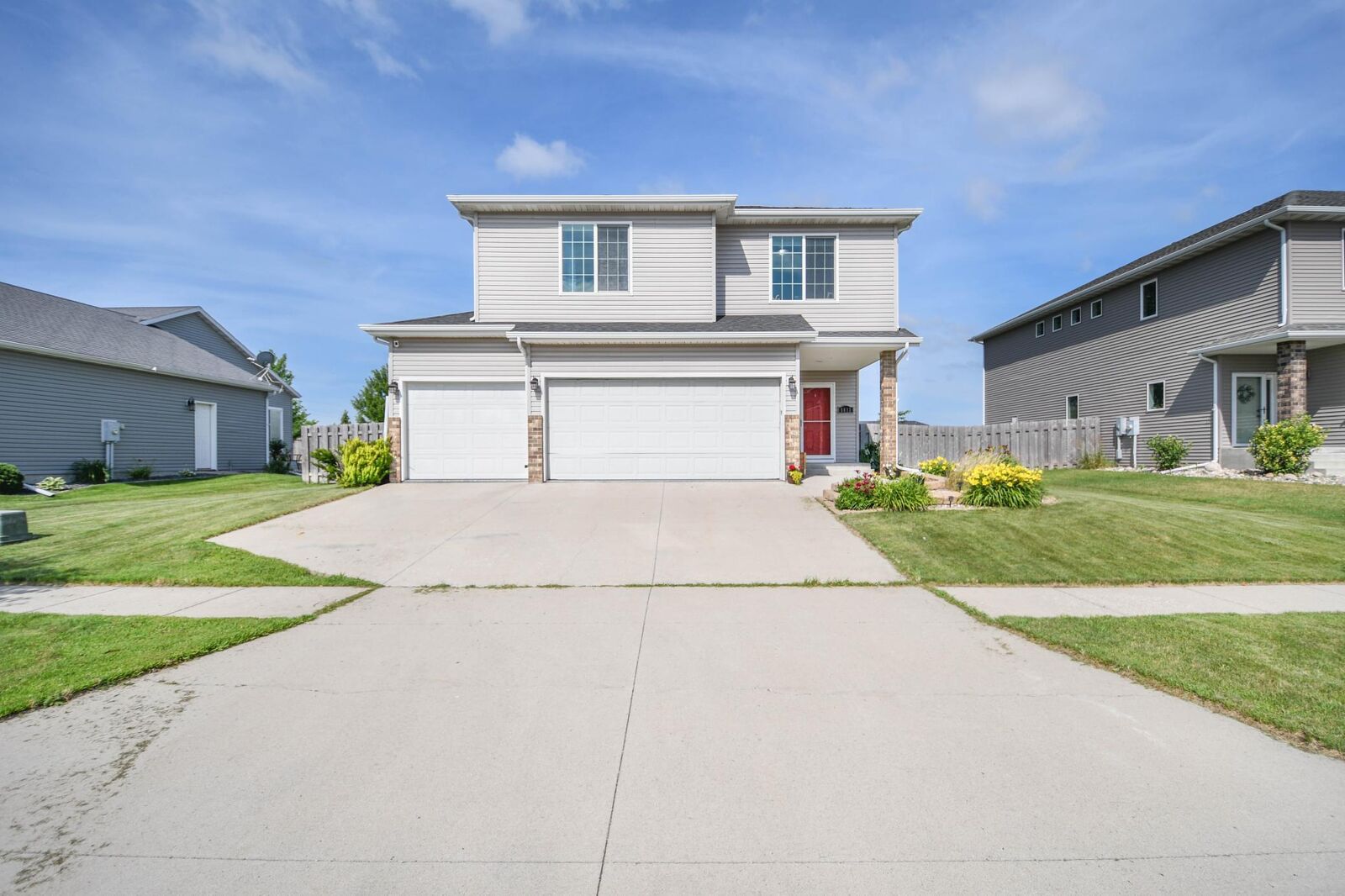 Property Photo:  5013 44th Street S  ND 58104 