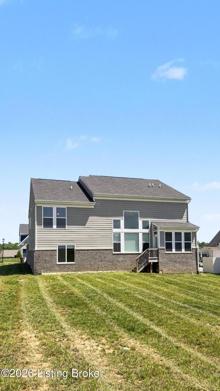 Property Photo:  15802 Stonehouse Ct  KY 40245 