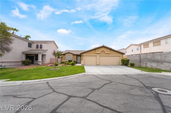 Property Photo: 1165 Jewel Weed Court NV 89123