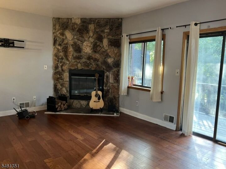 Property Photo: 2 Brookside Hts H NJ 07465