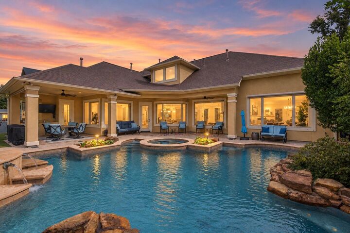 Property Photo:  7810 Sunset Falls Court  TX 77379 