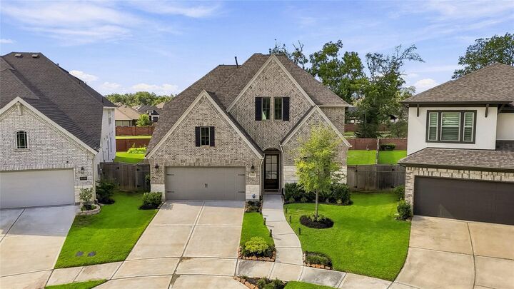 Property Photo: 10606 Novy Grove Drive TX 77459