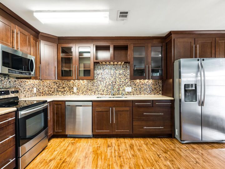 Property Photo: 5343 Richmond Avenue 29 TX 77056