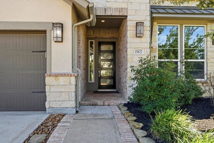Property Photo:  15822 Pilot Knob Dr Drive  TX 77433 