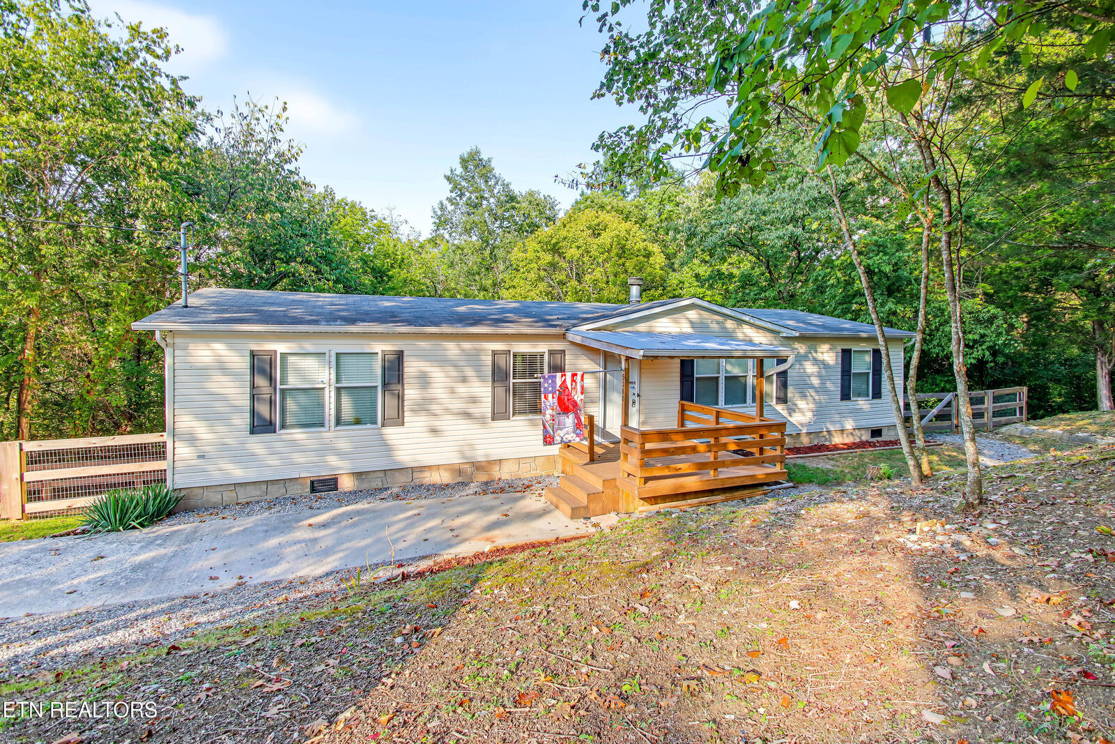 Property Photo:  5308 McNutt Rd  TN 37920 