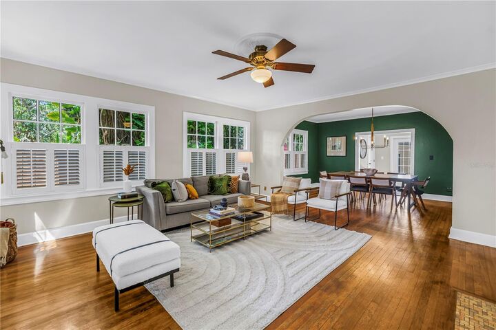 Property Photo: 229 18th Avenue NE FL 33704
