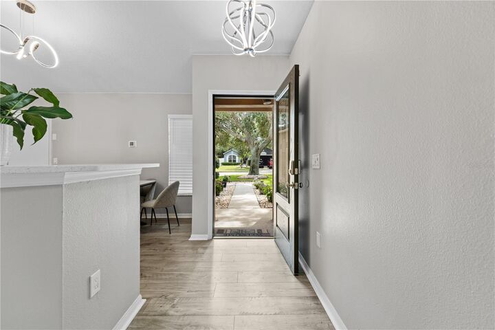 Property Photo: 785 Welch Hill Circle FL 32712