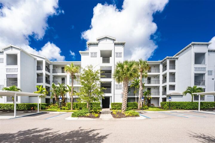 Property Photo:  14071 Heritage Landing Boulevard 346  FL 33955 
