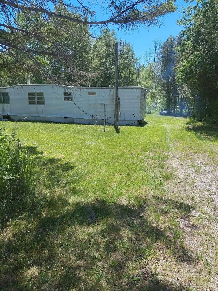 Property Photo:  5939 Brampton 27.5 Road  MI 49837 
