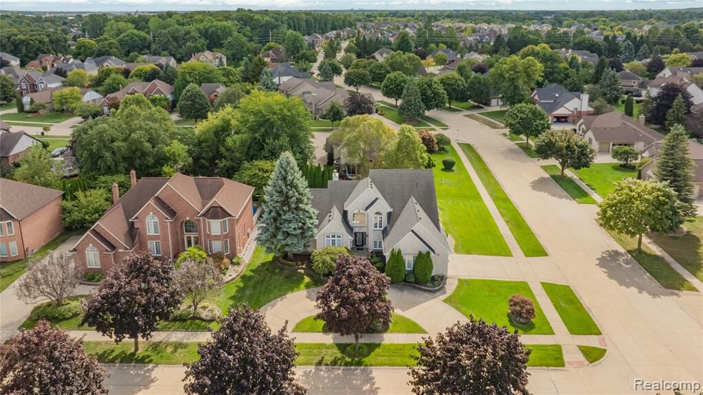Property Photo: 4830 Homestead Drive MI 48314 1949
