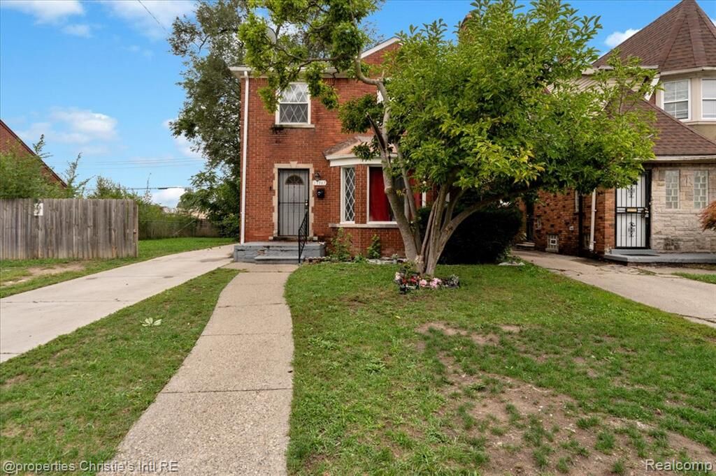 Property Photo:  17167 Kentucky Street  MI 48221 2446 