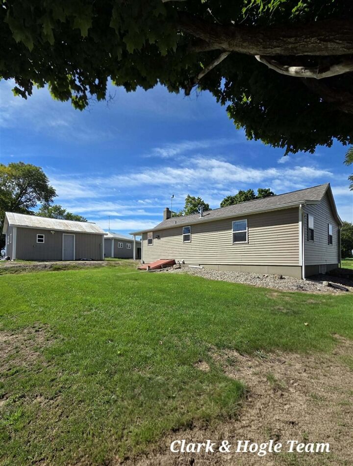 Property Photo:  2983 Divine Highway  MI 48851-8728 