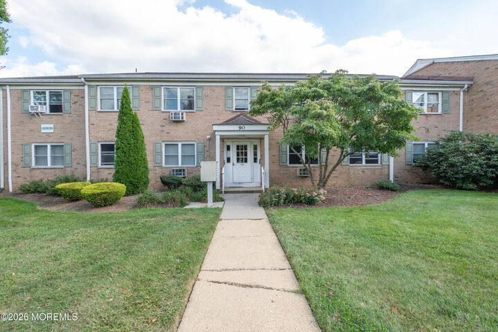 Property Photo:  90 Stonehurst Boulevard  NJ 07728 