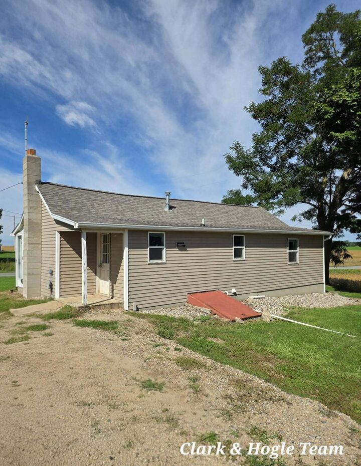 Property Photo:  2983 Divine Highway  MI 48851 