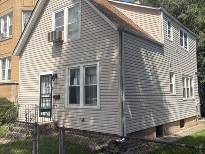 Property Photo: 7837 S Dobson Avenue IL 60619