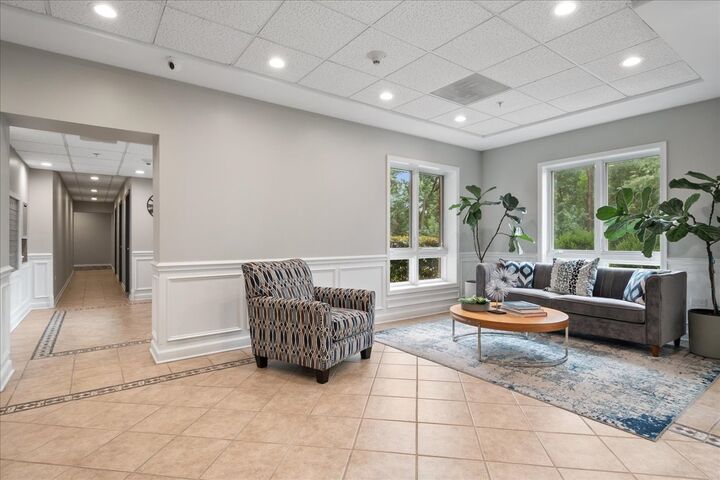 Property Photo: 6801 N Milwaukee Avenue 402 IL 60714
