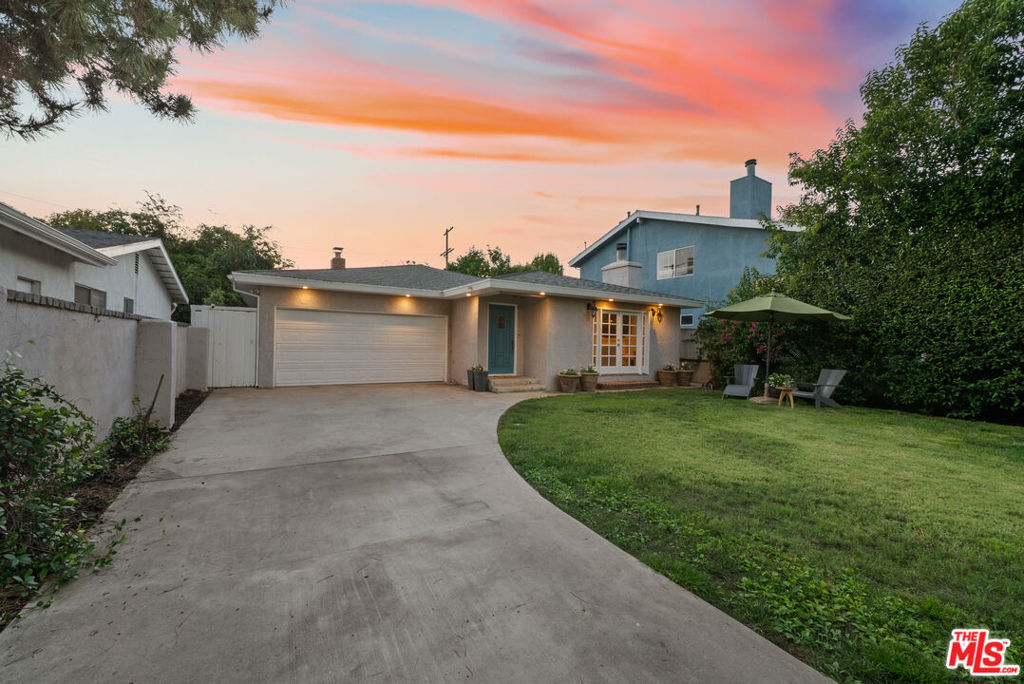 Property Photo:  4311 Laurelgrove Avenue  CA 91604 