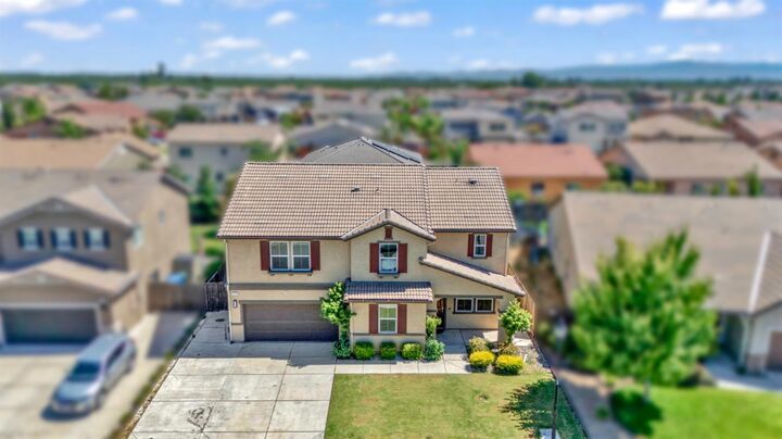 Property Photo: 258 Columbus Drive CA 95337