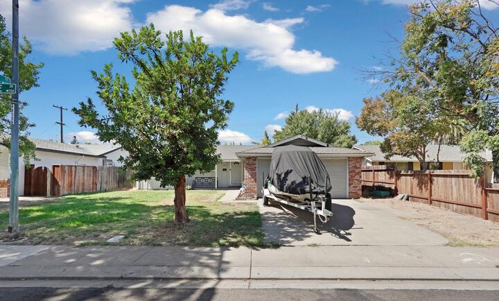 Property Photo:  1717 Silvaire Drive  CA 95350 