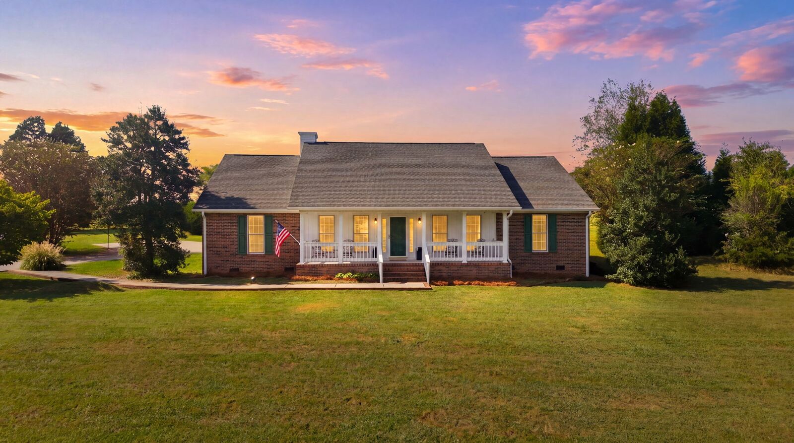 Property Photo:  1660 County Road 700  TN 37303 