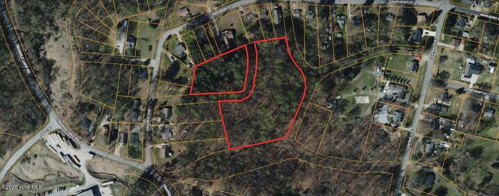 Property Photo:  3003,3304 Oakcrest Avenue  NC 27260 