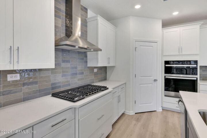 Property Photo:  189 Lake Frances Drive  FL 32092 