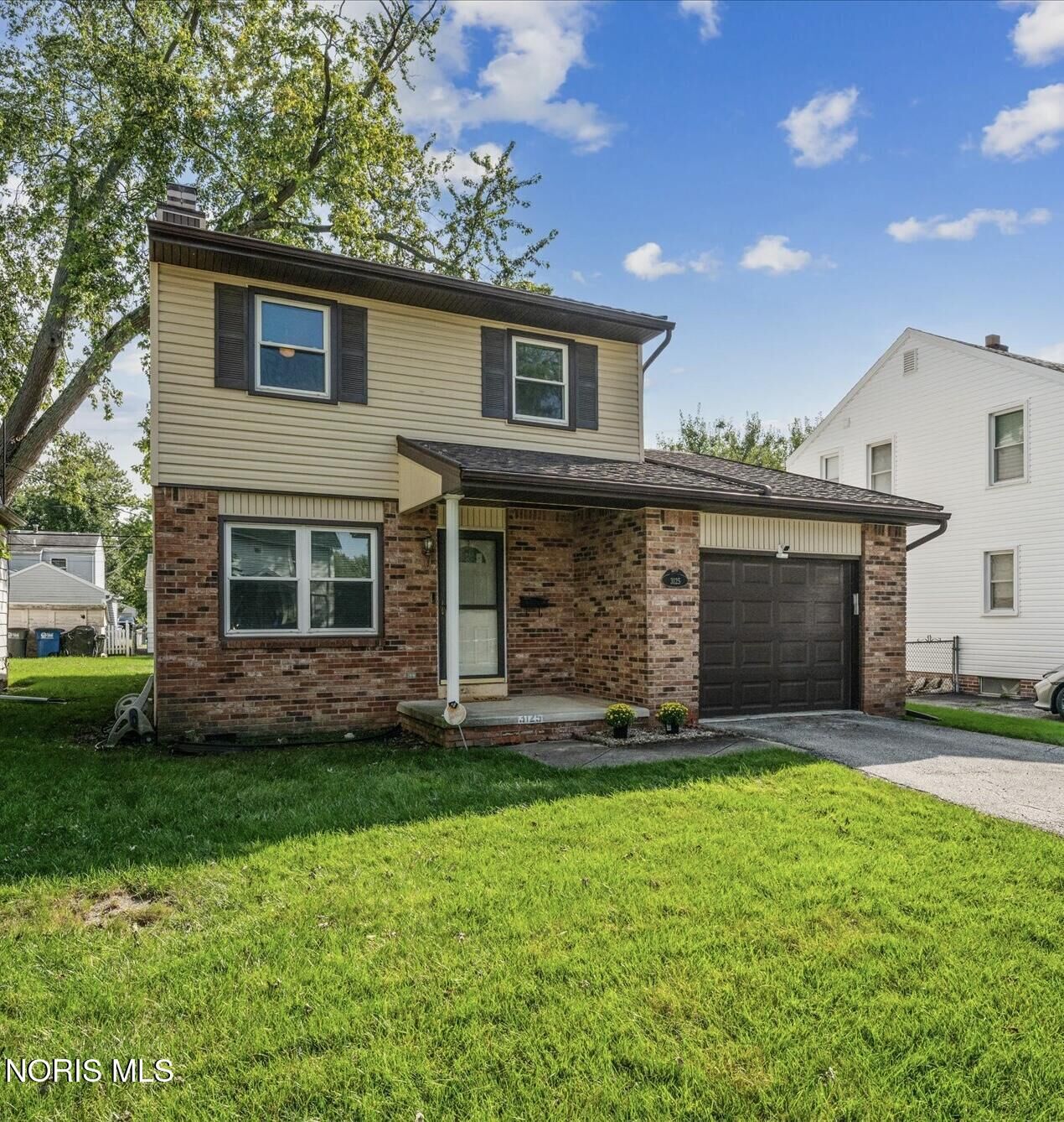Property Photo:  3125 Strathmoor Avenue  OH 43614 